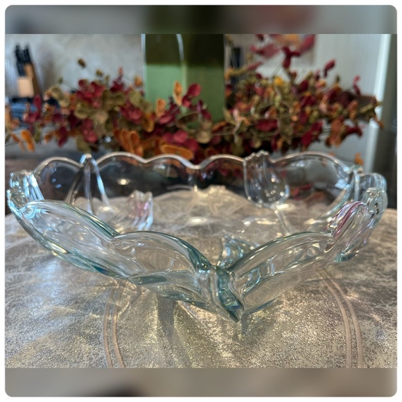 Mikasa-Tivoli Crystal Heart Shaped Tulip Serving Bowl/Platter-9 1/2" - Picture 7 of 7